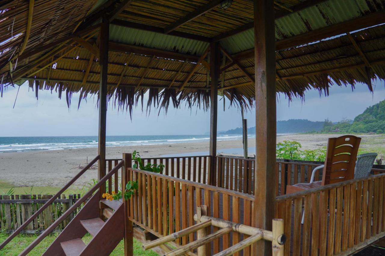 Momos Surf Shack Hotel Salul Luaran gambar
